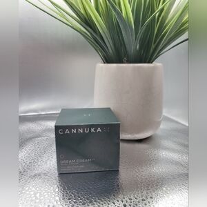 Cannuka Cannaluxe Manuka Honey Dream Cream Night Time Moisturizer RT$78 Natural